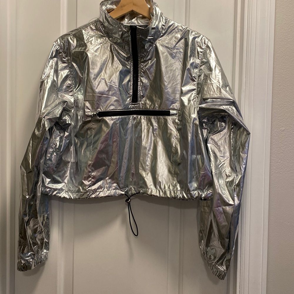 Love tree crop top jacket size M